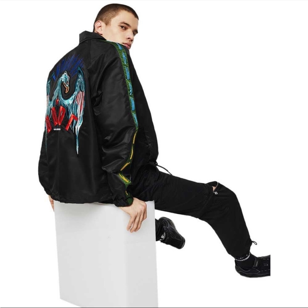 Diesel J Akito EMB Men
Jacket
M - Picture 4 of 5